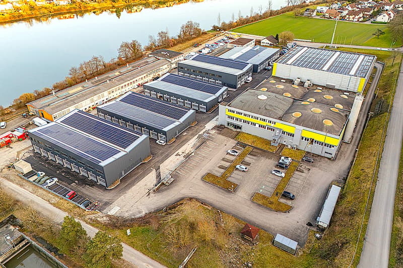 Neubau 2025 - Moderne Gewerbeboxen in Wallbach (7)