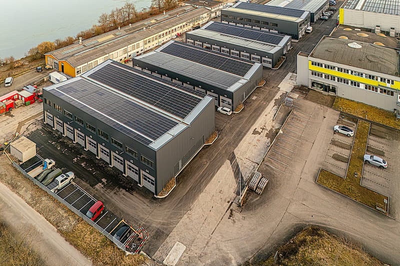 Nuovo edificio 2025 | Box commerciali moderni a Wallbach (9)