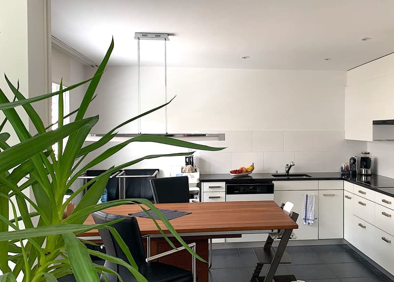 Sonniges Familienglück in 4123 Allschwil: Moderne 3.5-Zi.-Wohnung mit Südbalkon an sicherer Top-Lage (5)