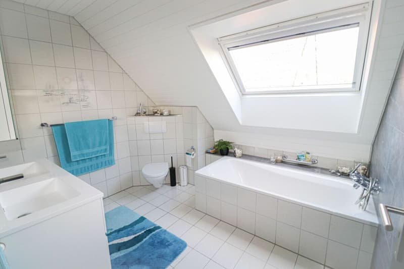 Spacious 4.5-room single-family home with large terrace and fantastic panoramic view of the Alps (13)
