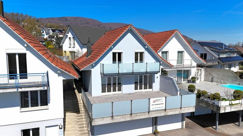Spacious 4.5-room single-family home with large terrace and fantastic panoramic view of the Alps (2)