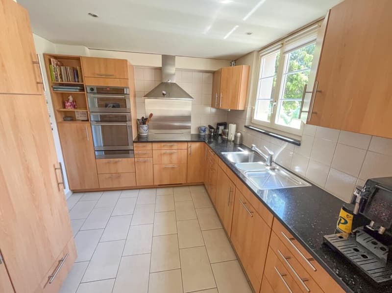 Spacious 5.5-room detached house with large terrace (6)