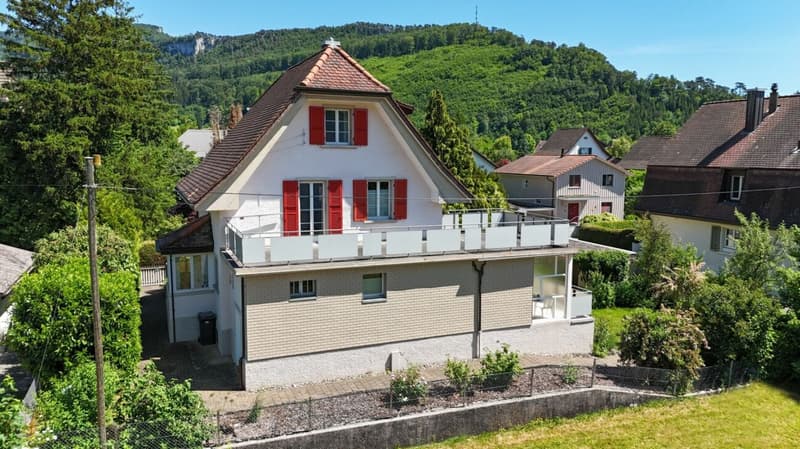 Spacious 5.5-room detached house with large terrace (2)