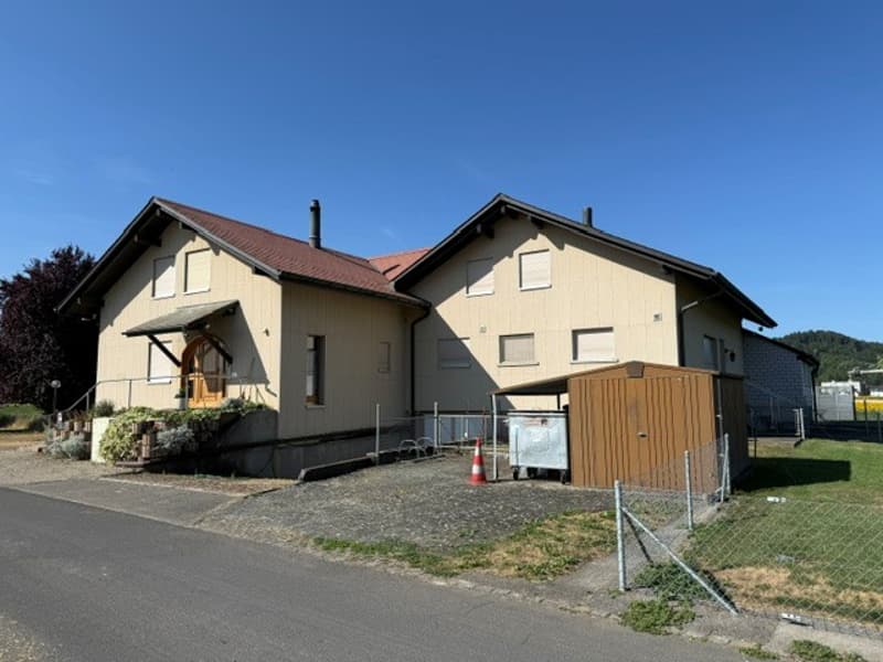 Zwei Wohnhäuser auf 1748 m2 Parzelle in Schwadernau (4)