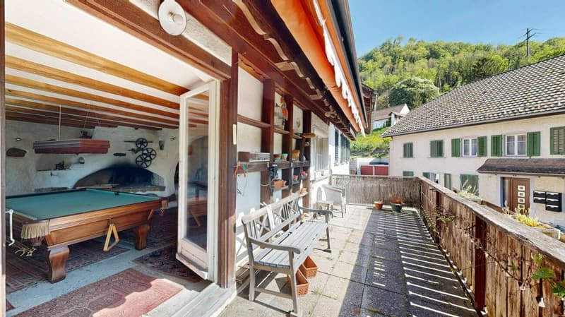 Unique lover's object with spacious garage / workshop (3)