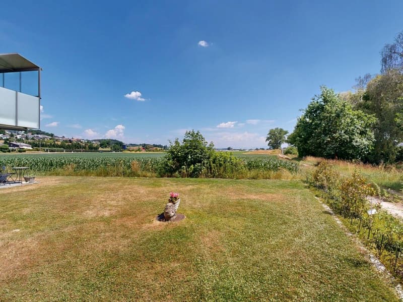 3.5-room garden apartment with exclusive 245 m² garden and covered terrace (18)