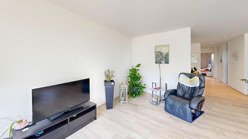 3.5-room garden apartment with exclusive 245 m² garden and covered terrace (7)