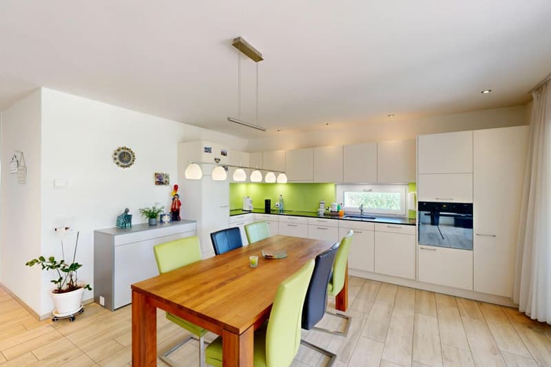 3.5-room garden apartment with exclusive 245 m² garden and covered terrace (3)