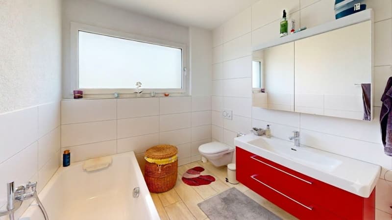 3.5-room garden apartment with exclusive 245 m² garden and covered terrace (13)