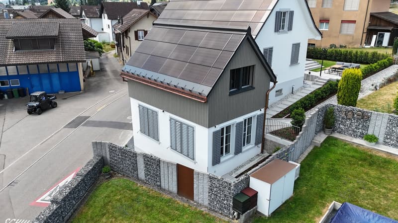 Erstvermietung: Charmantes, frisch renoviertes Tiny House mit privatem Garten in Boswil (14)