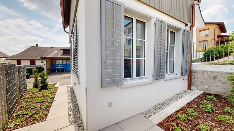Erstvermietung: Charmantes, frisch renoviertes Tiny House mit privatem Garten in Boswil (11)