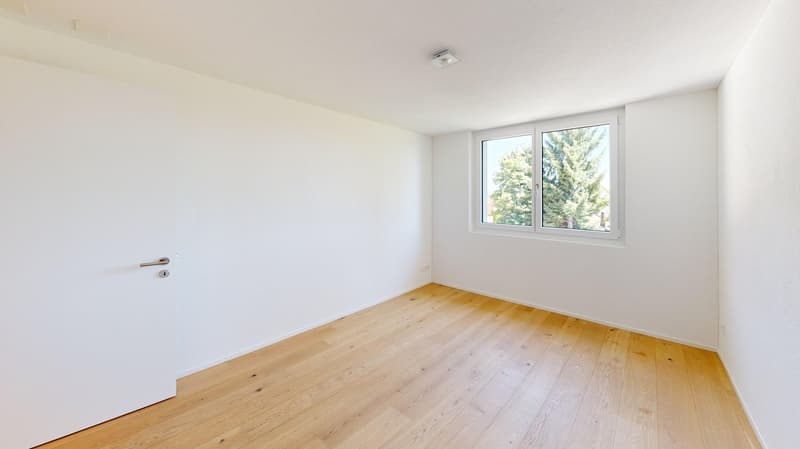 3.5-room garden apartment with 242 m² private garden and separate house entrance (6)