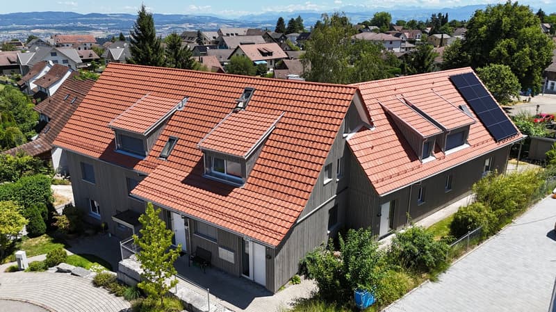 3.5-room garden apartment with 242 m² private garden and separate house entrance (13)