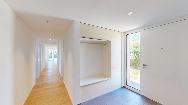 3.5-room garden apartment with 242 m² private garden and separate house entrance (11)