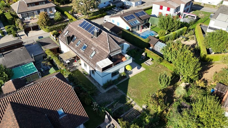 Gepflegtes Mehrfamilienhaus mit 3 Wohneinheiten und Mietsteigerungspotenzial in Oberrüti (6)