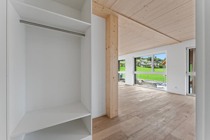 Appartamento moderno 4.5 locali con vista mozzafiato sulle montagne a Mühlethurnen (12)