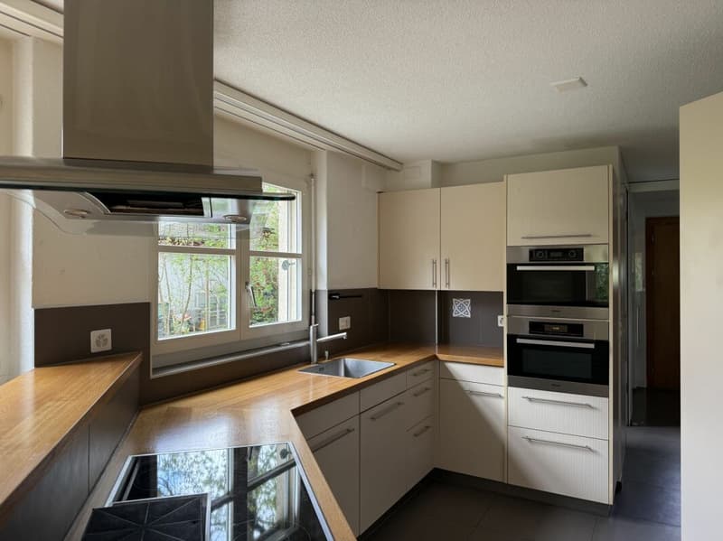 Top 8-room semi-detached house including attic apartment (5)