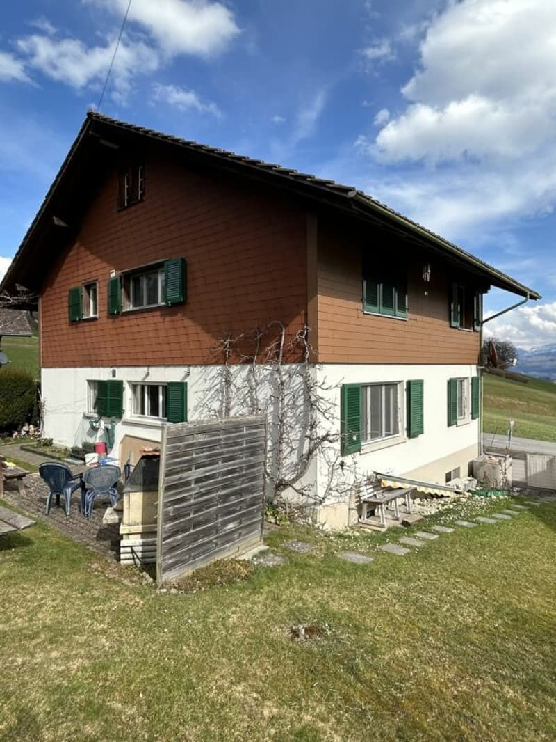 Rural 4-room apartment with a dreamy view (10)