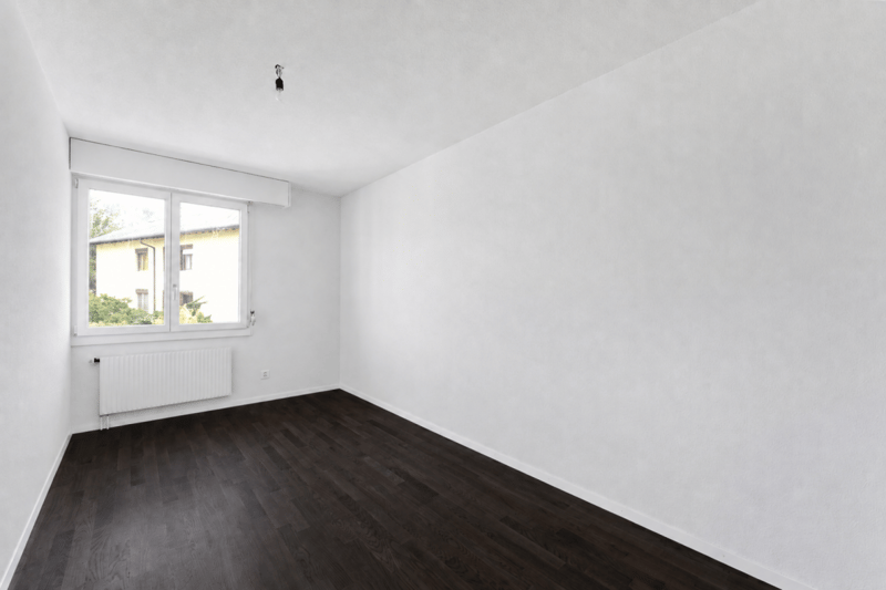 4.5-Zimmerwohnung im Hochparterre mit Gartensitzplatz zu vermieten (3)