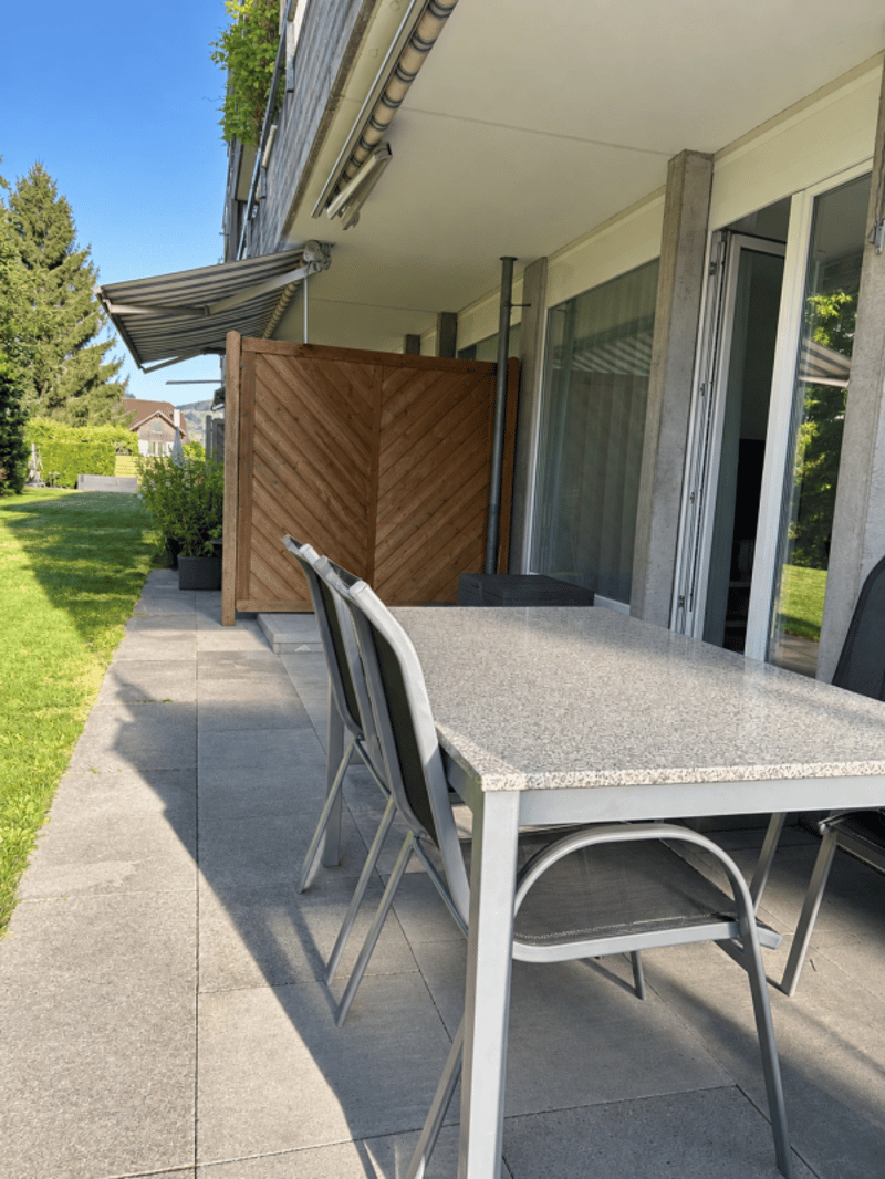 4.5-Zimmerwohnung im Hochparterre mit Gartensitzplatz zu vermieten (10)