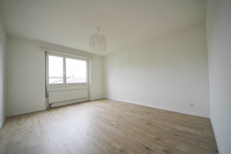 Sonnige Weitsichtwohnung in Zufikon - heute Rendite, morgen Zuhause (10)