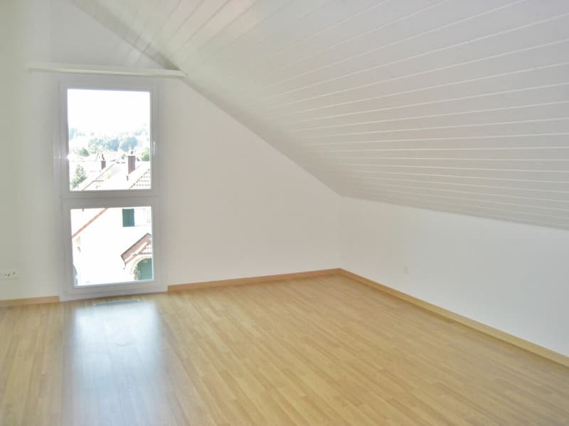 Grosszügige, moderne Dach-Maisonette-Wohnung - stilvolles Wohnen mit Charme (7)