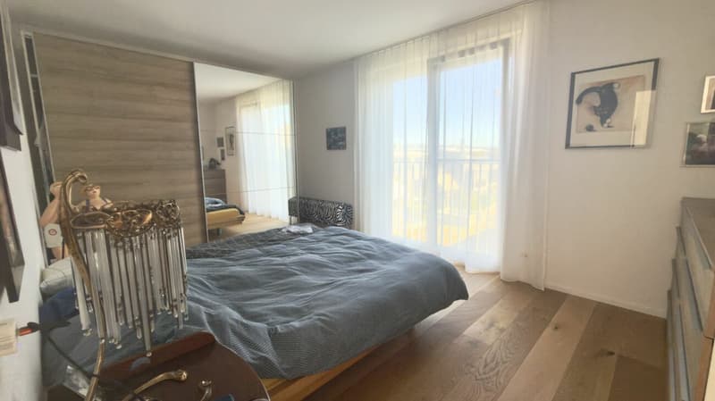 Move in & feel at home - hochwertige Attikawohnung für Expats & Professionals (15)