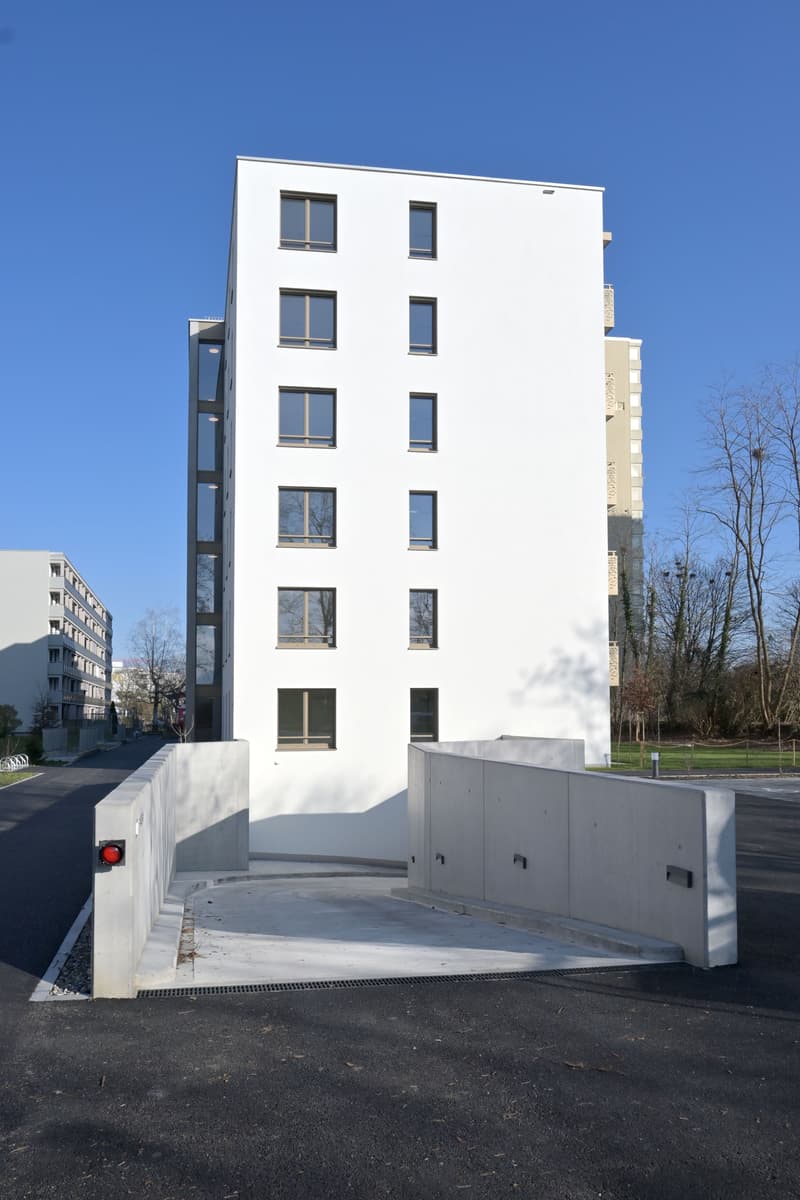Tiefgarageneinfahrt