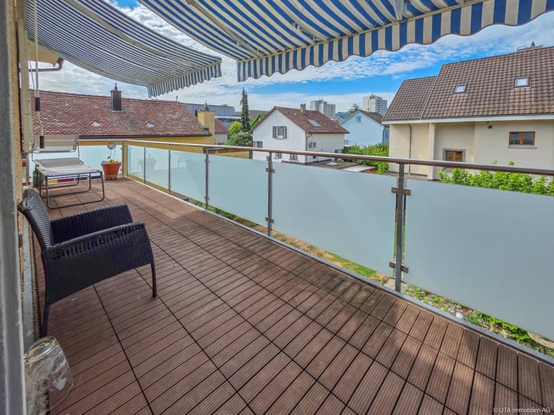 OG Wohnung Balkon