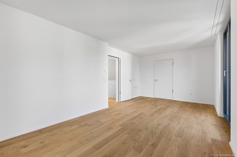 Zimmer mit zusätzlichem, separaten Hauseingang - Obergeschoss