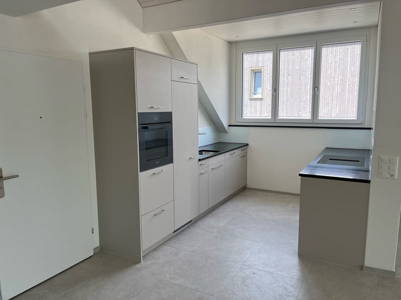 Moderne 3½-Zimmer-Duplex Dachwohnung mit Galerie (4)