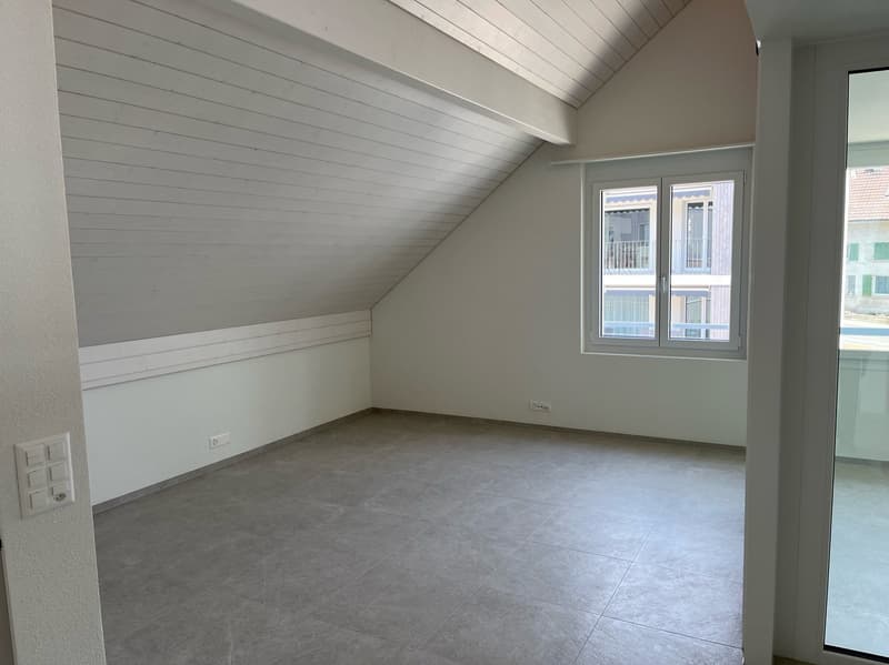 Moderne 3½-Zimmer-Duplex Dachwohnung mit Galerie (6)