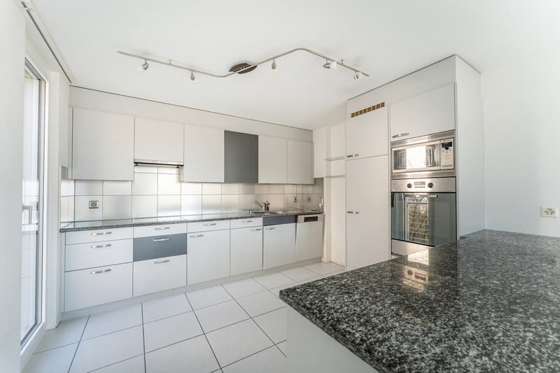 Maisonette attic condominium in a quiet location (4)
