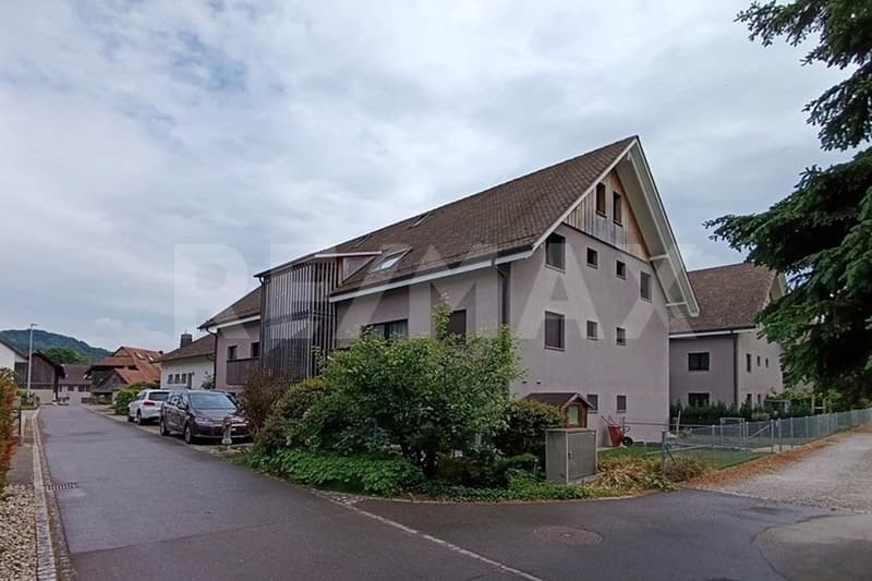 Attractive 3.5-room apartment, modern, sustainable, and perfectly located (1)