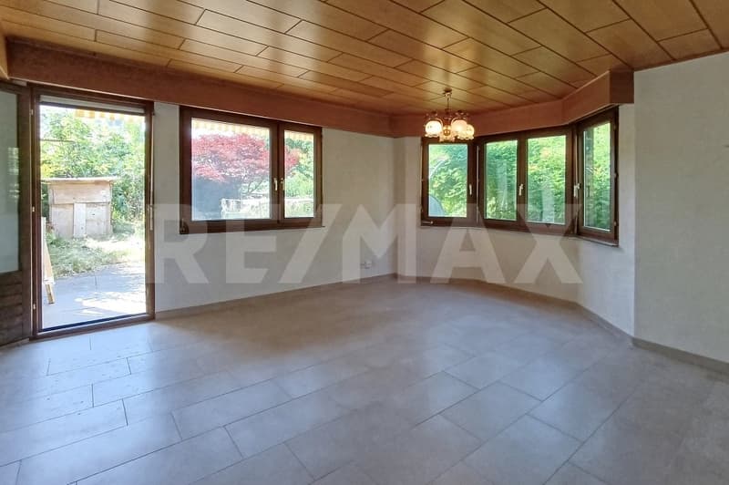Single-family house with great potential in a well-connected location (2)