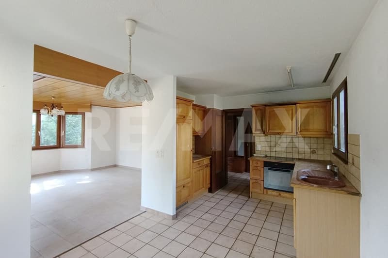 Single-family house with great potential in a well-connected location (3)