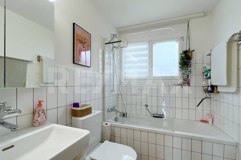 2½-Zimmer-Wohnung nahe Bahnhof und Aare (7)