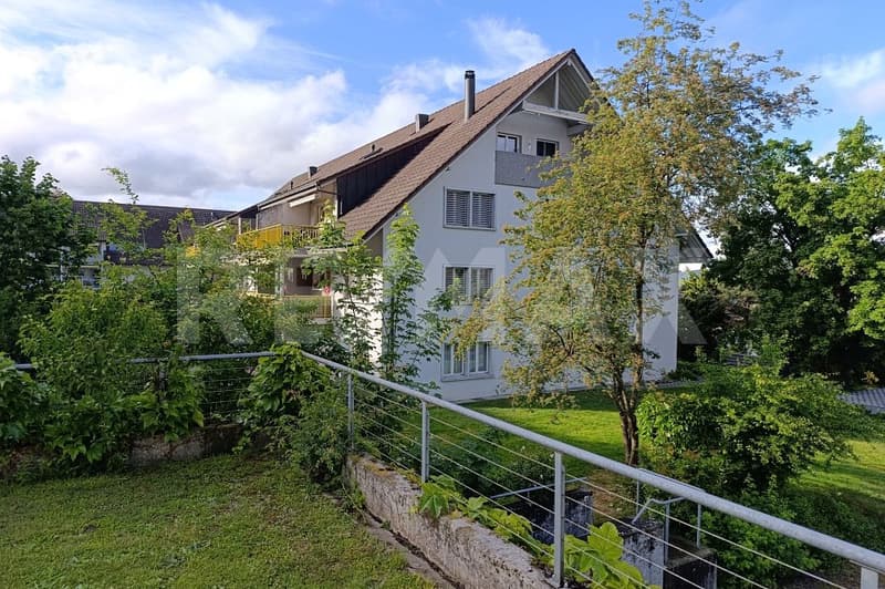 Familienfreundliche 4.5-Zimmer-Wohnung - ruhig im Grünen (8)