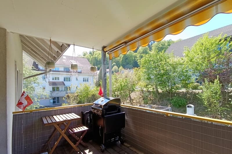 Familienfreundliche 4.5-Zimmer-Wohnung - ruhig im Grünen (4)