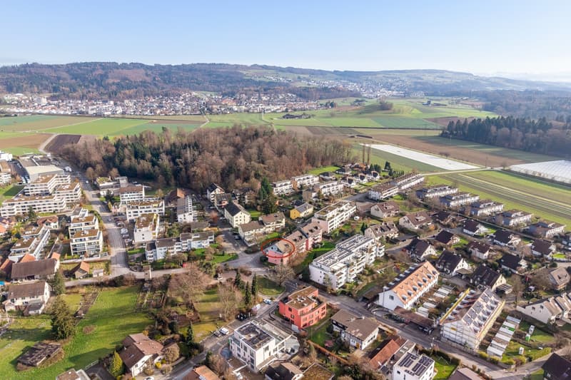 Appartement mansardé de 4,5 pièces confortable avec beaucoup de charme (13)