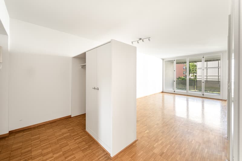 Eingangsbereich mit Blick ins Wohnzimmer