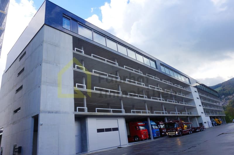 Parcheggi in parcheggio (stazioni di ricarica E-Mobility disponibili) (1)