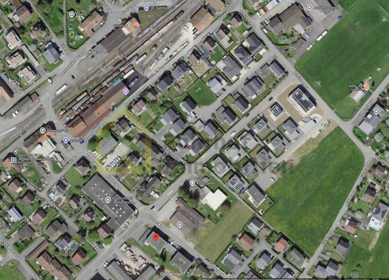 Appartement lumineux et bien entretenu de 4,5 pièces dans un emplacement central (12)