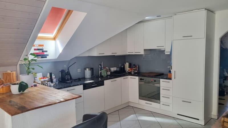 Modern, cozy attic apartment in a central location (3)