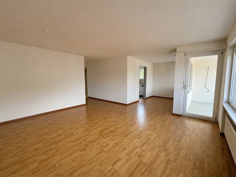 Quiet 4.5-room apartment with balcony (2)