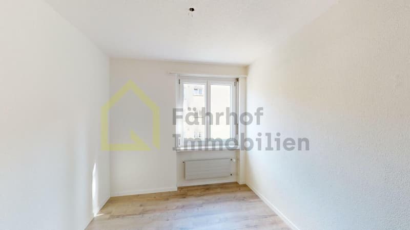 Schlafzimmer links