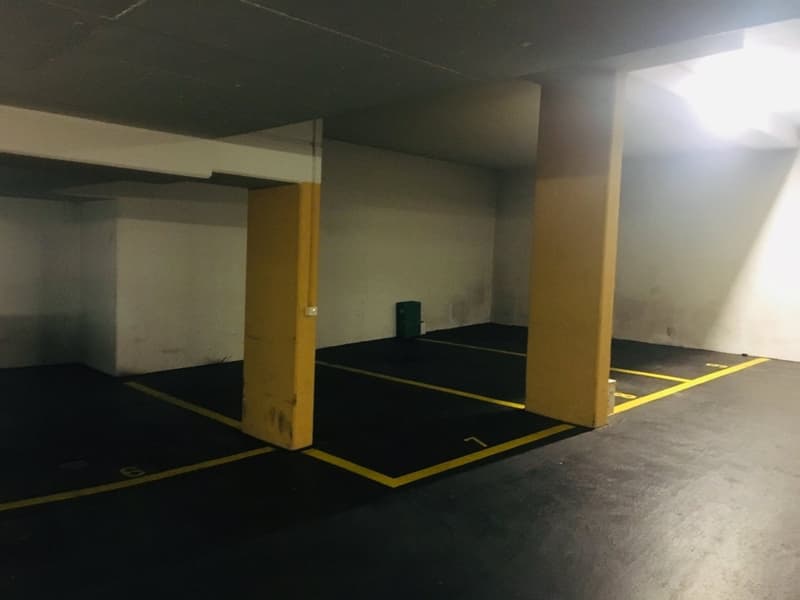 Garagenparkplatz