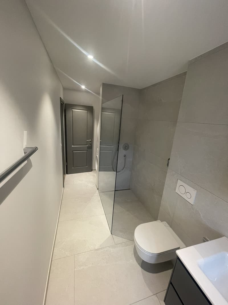 Maisonette di 3,5 locali nel centro storico di Klingnauer in affitto! (5)
