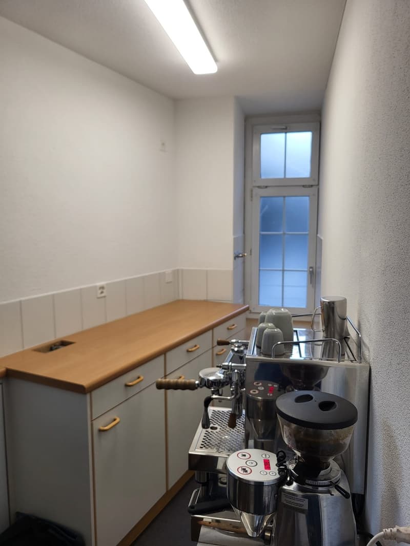 Espace commercial attractif (5)