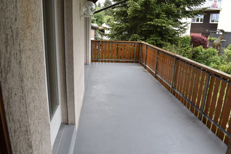 Well-maintained 3½ room apartment with 2 balconies (10)